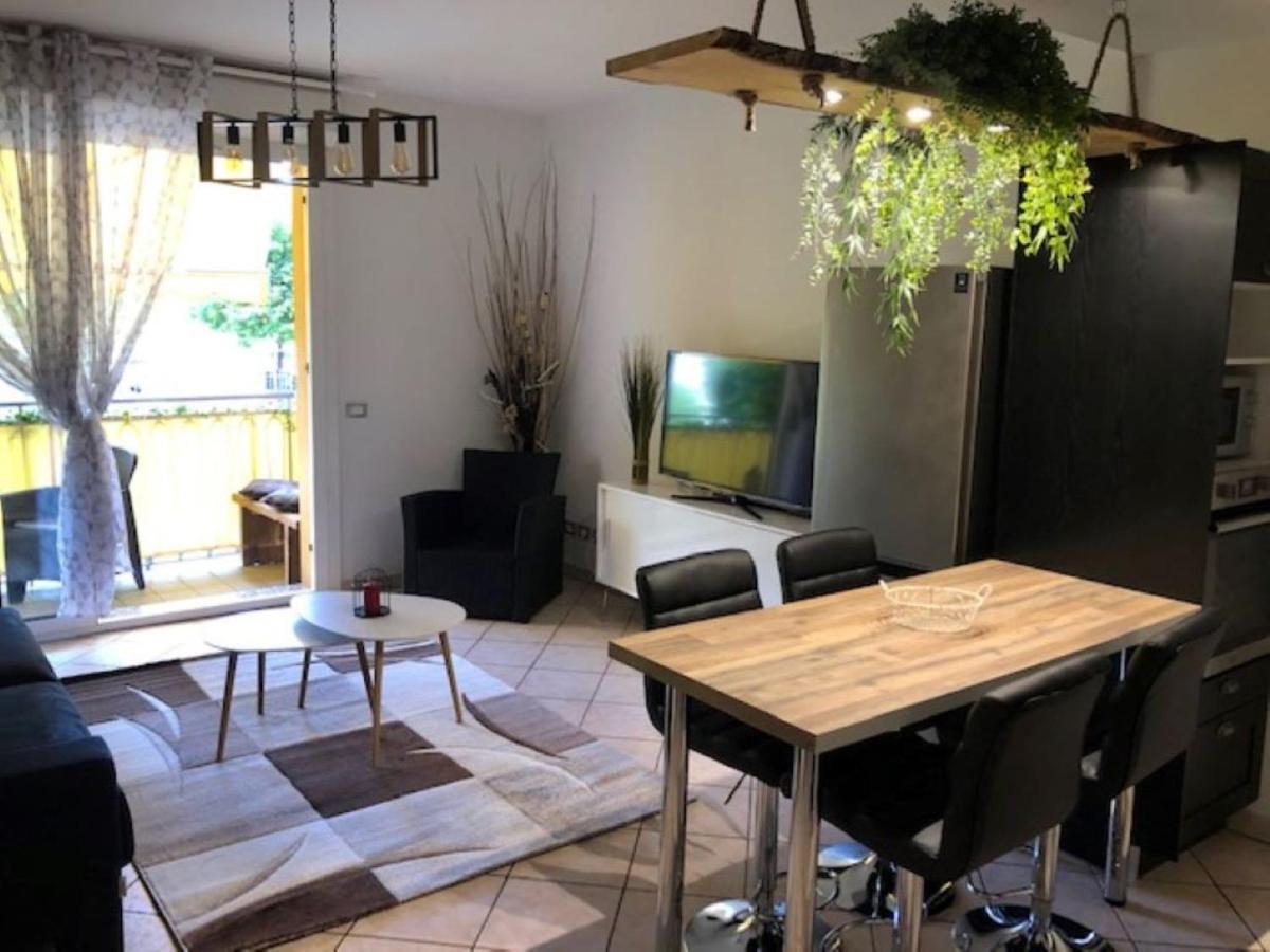 Location Saisonniere Menton 220 M Des Plages Exterior photo